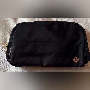 Brand New Lululemon Crossbody Fanny Pack with tags Black with Gold Hardware